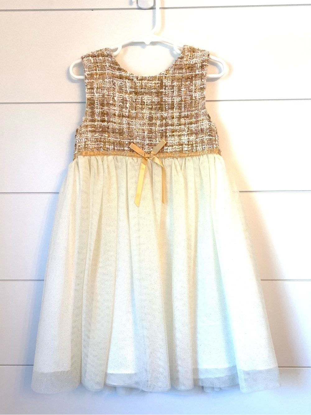 Girls Gold Tweed Bodice Cream Tulle Party Dress (size 6)